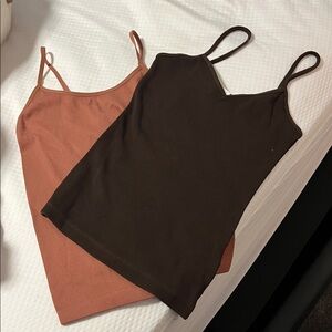 2 for 1 H&M tanks